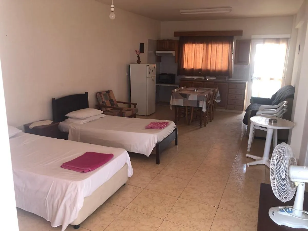 Michael Studios Apartment Ajía Nápa 0*,  Ciprus