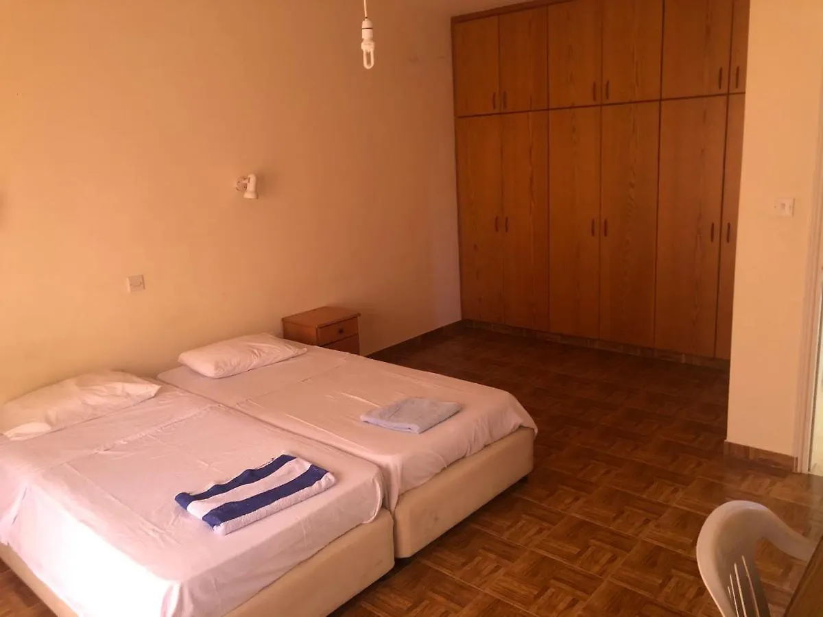 Michael Studios Apartment Ajía Nápa